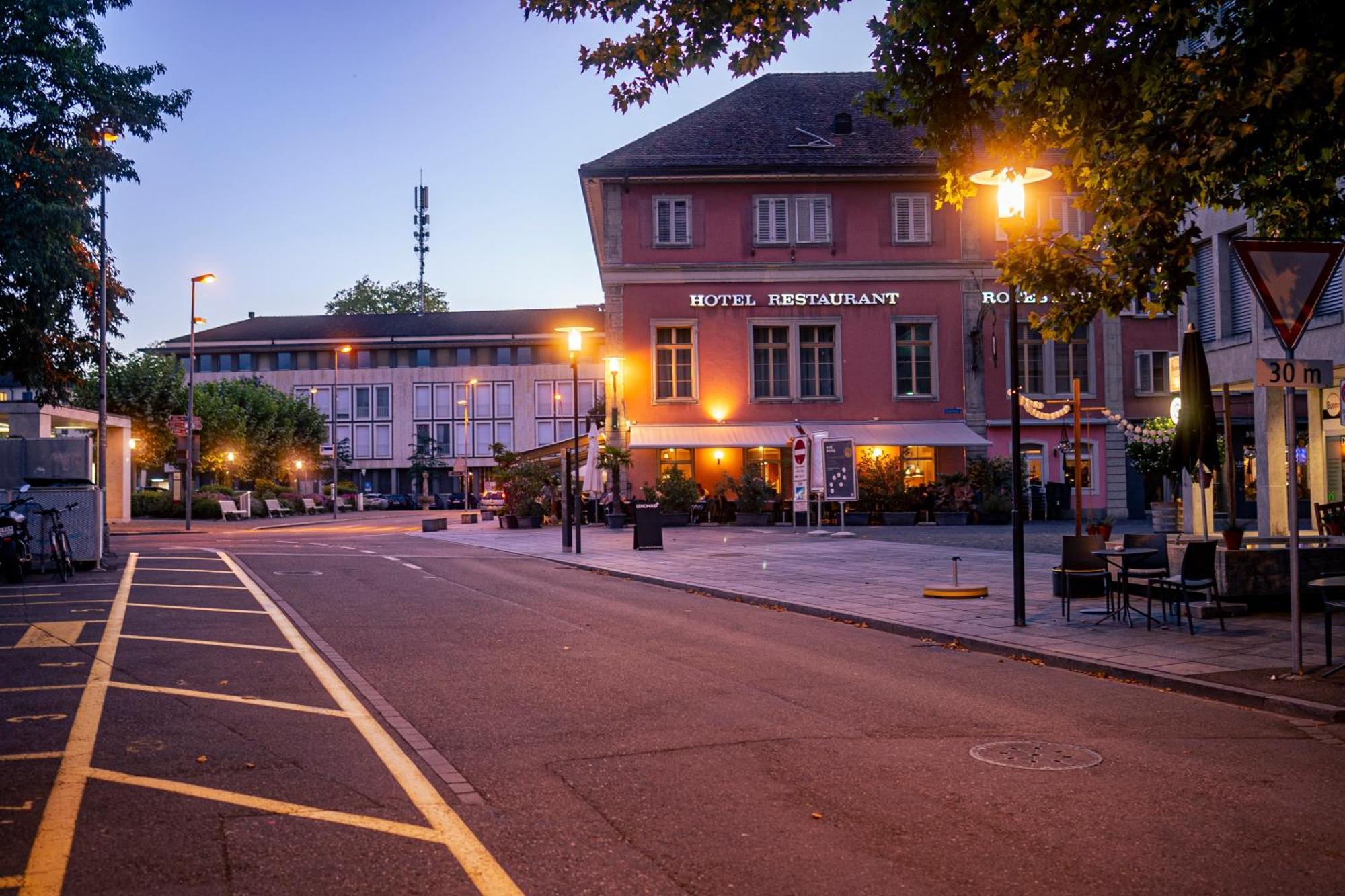 Hotel Rotes Haus Бругг Экстерьер фото